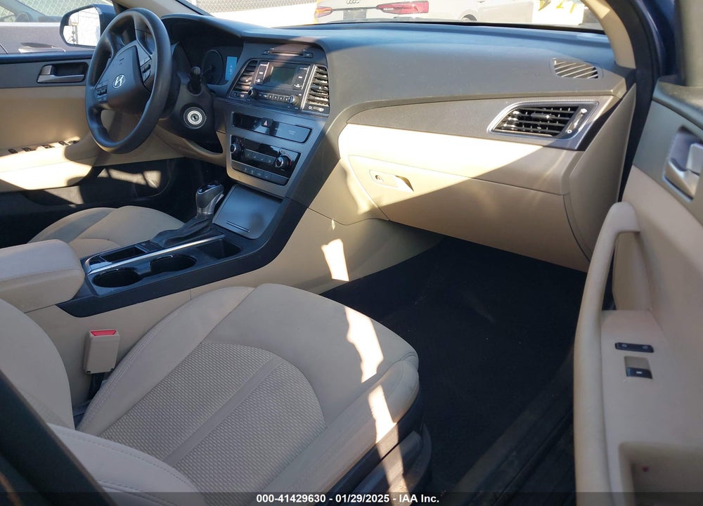 2017 HYUNDAI SONATA VIN: 5NPE24AF2HH588993
