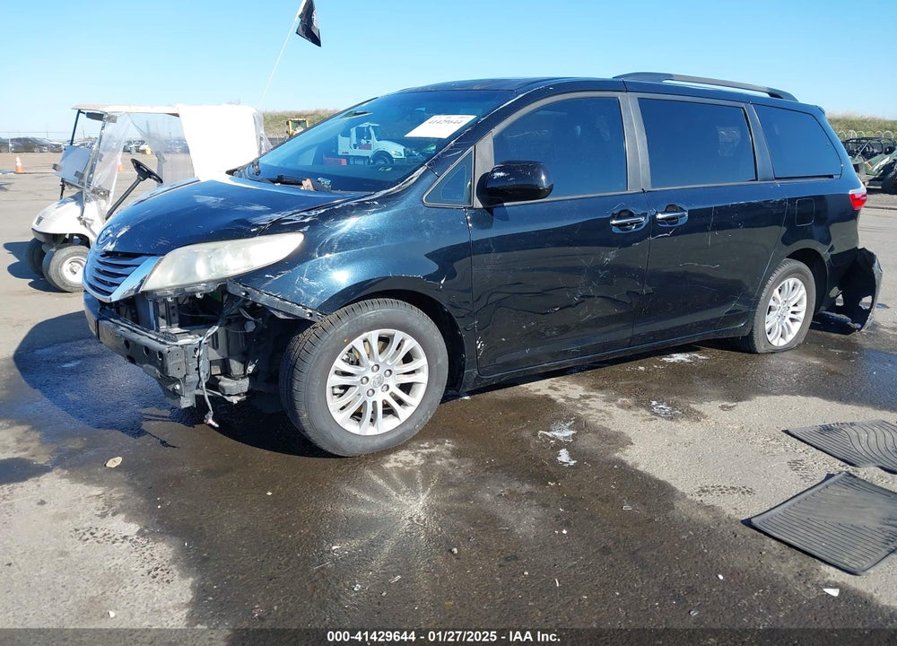2015 TOYOTA SIENNA XLE LIMITED VIN: 5TDYK3DC2FS612340