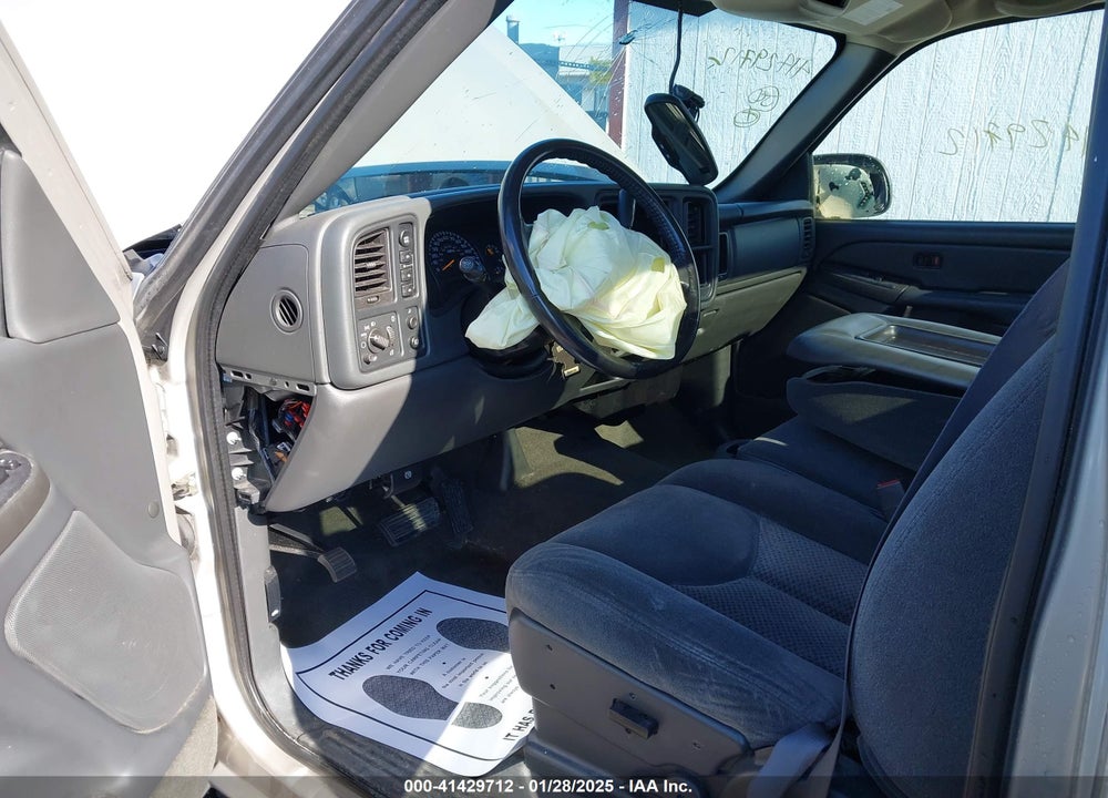 2005 CHEVROLET SILVERADO 1500 Z71 VIN: 1GCEK14T25Z305853