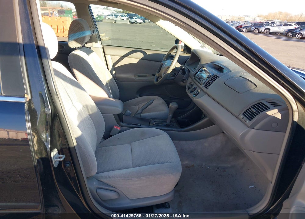 2003 TOYOTA CAMRY LE VIN: 4T1BE32K43U146789