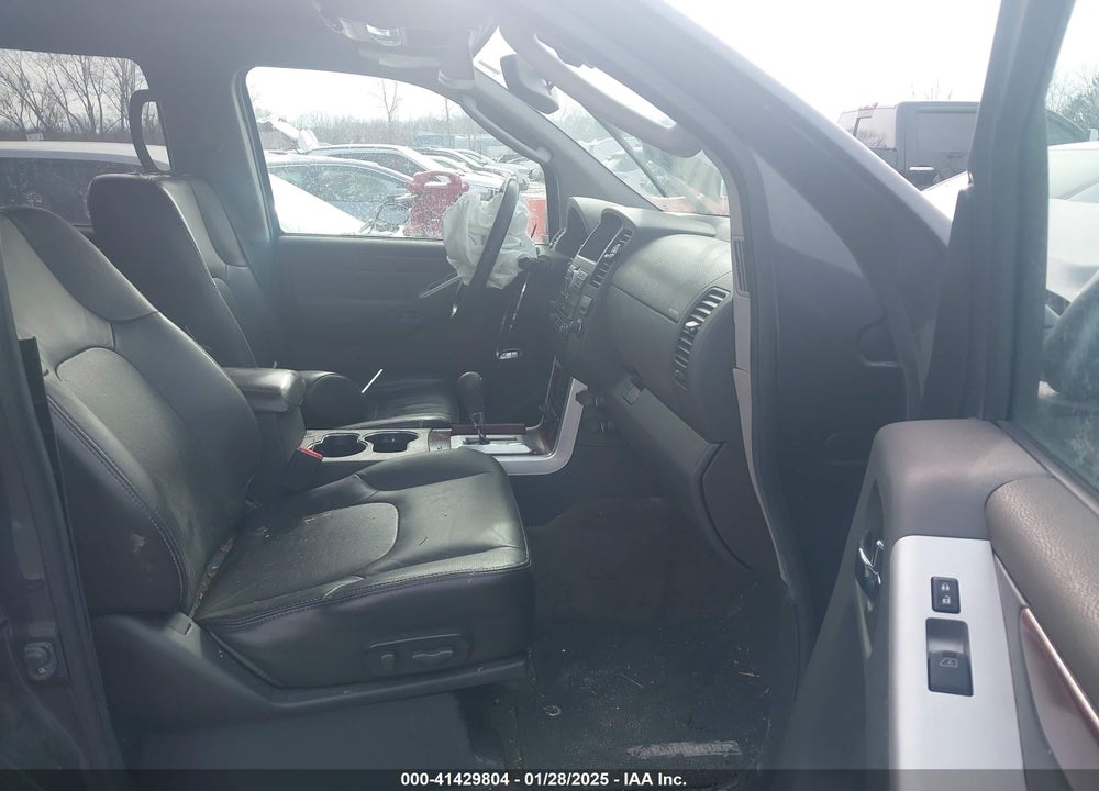2011 NISSAN PATHFINDER LE VIN: 5N1AR1NB9BC625729