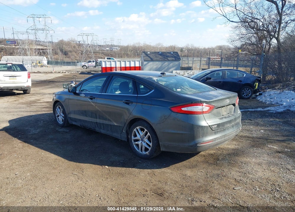 2015 FORD FUSION SE VIN: 3FA6P0HD5FR230838
