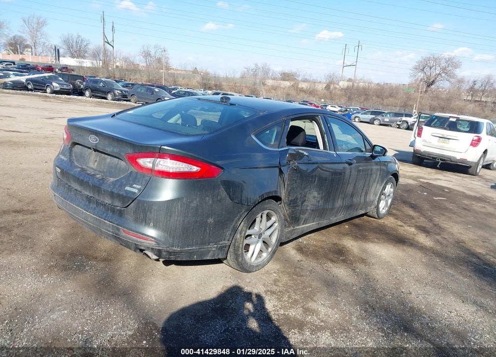 2015 FORD FUSION SE VIN: 3FA6P0HD5FR230838