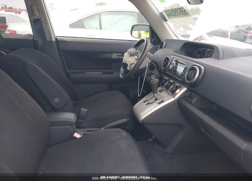 2008 SCION XB VIN: JTLKE50E281013104