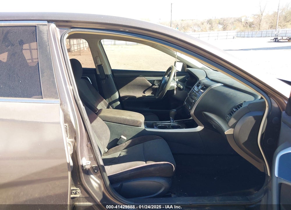 2013 NISSAN ALTIMA VIN: 1N4AL3AP0DN561967