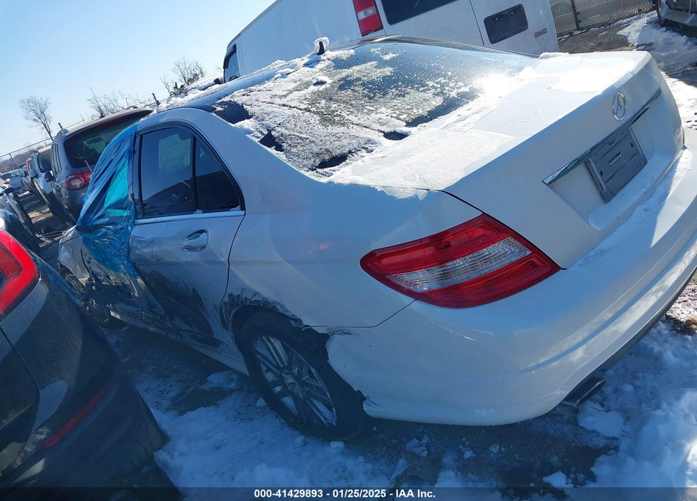 2009 MERCEDES-BENZ C 300 LUXURY/SPORT VIN: WDDGF54X59R064003