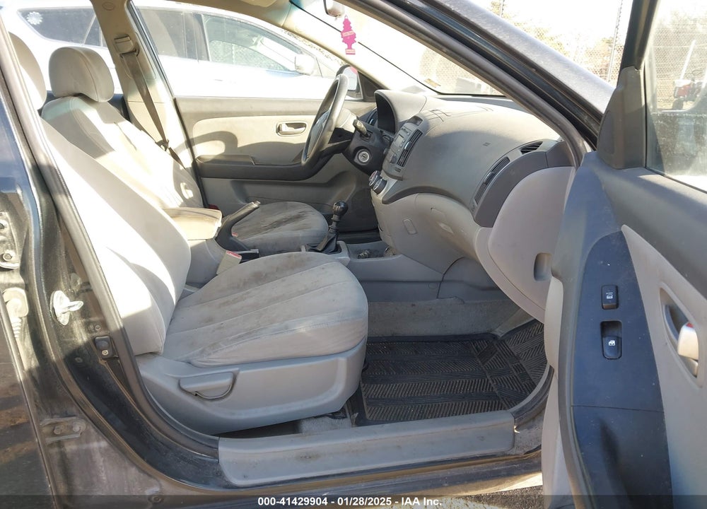 2007 HYUNDAI ELANTRA VIN: KMHDU46D67U245956