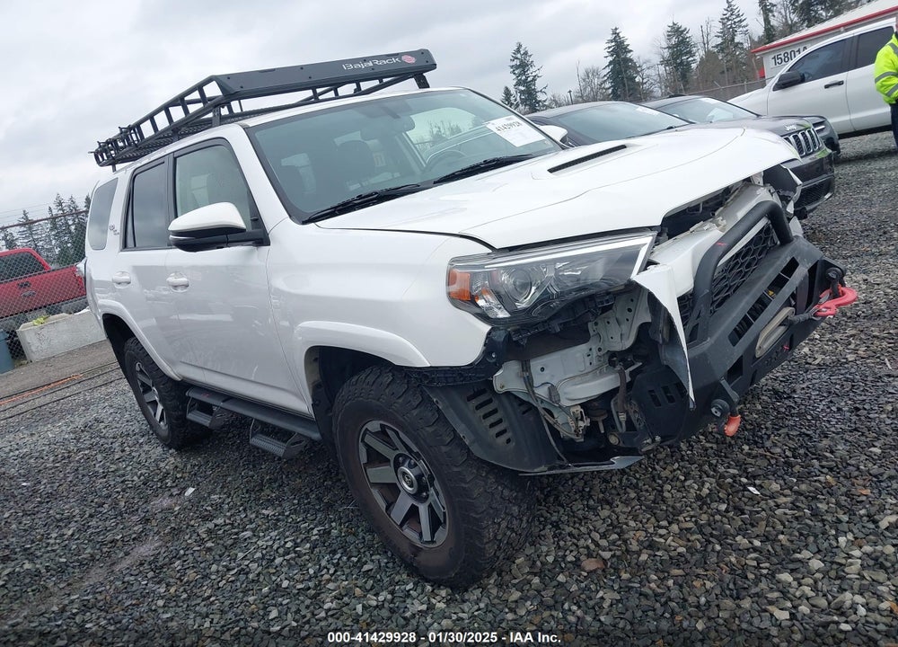 2018 TOYOTA 4RUNNER VIN: JTEBU5JR8J5575471