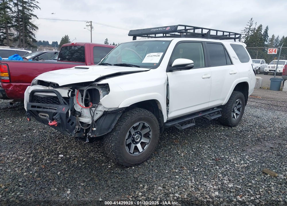 2018 TOYOTA 4RUNNER VIN: JTEBU5JR8J5575471