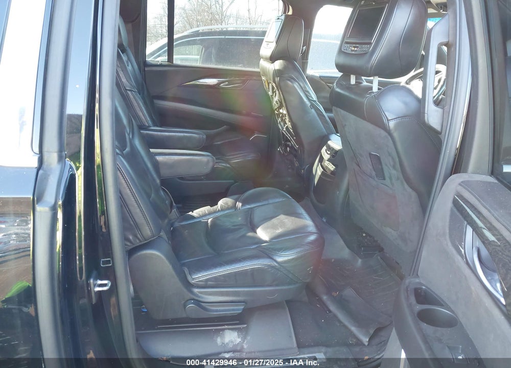 2015 CADILLAC ESCALADE ESV PLATINUM VIN: 1GYS4UKJ4FR732544
