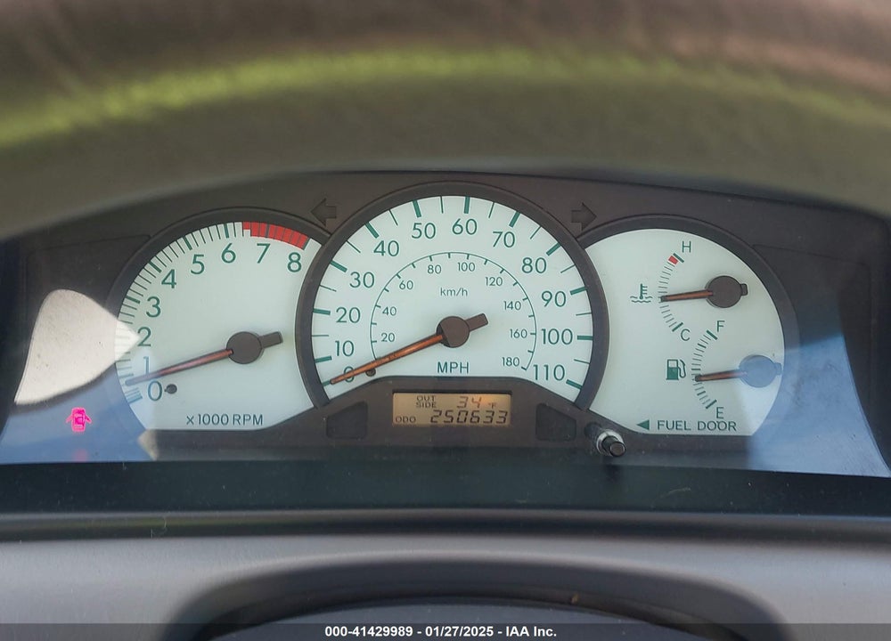 2003 TOYOTA COROLLA LE VIN: 2T1BR32E63C005688