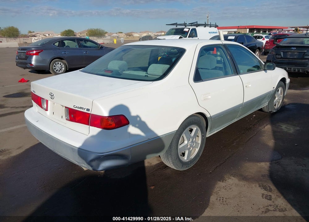 2001 TOYOTA CAMRY LE VIN: JT2BG22K210585916