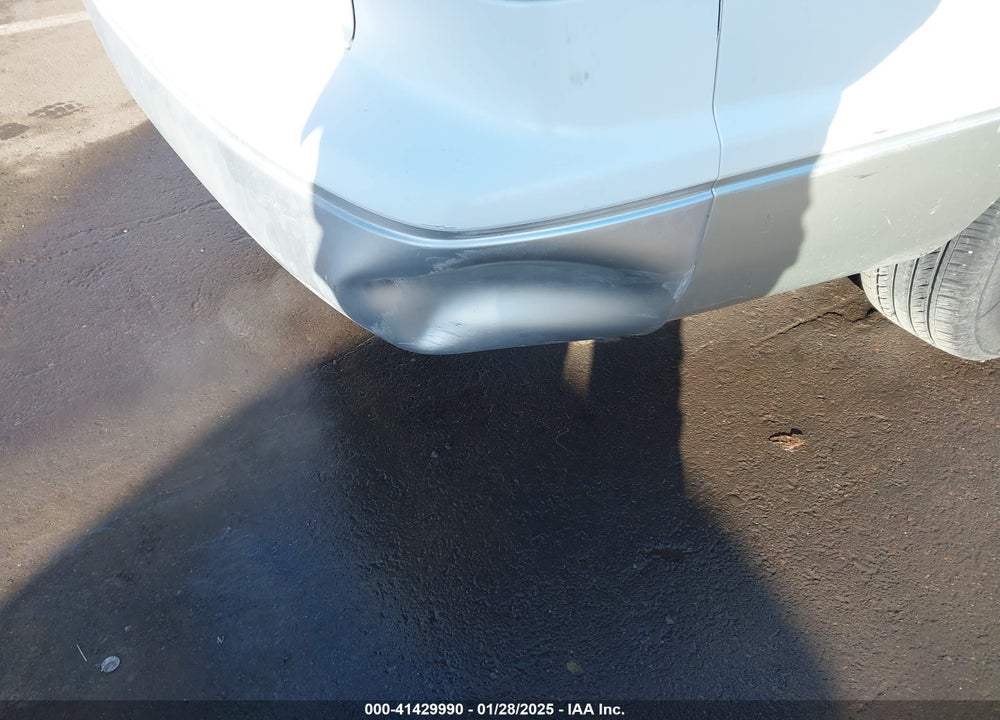 2001 TOYOTA CAMRY LE VIN: JT2BG22K210585916
