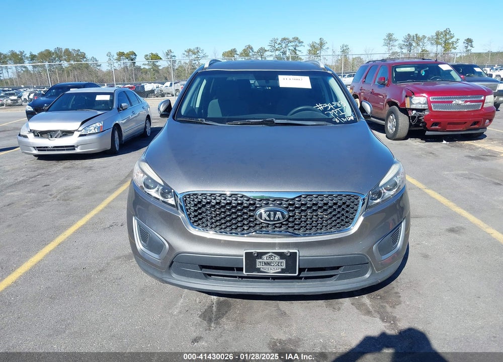 2016 KIA SORENTO 3.3L LX VIN: 5XYPGDA51GG179486