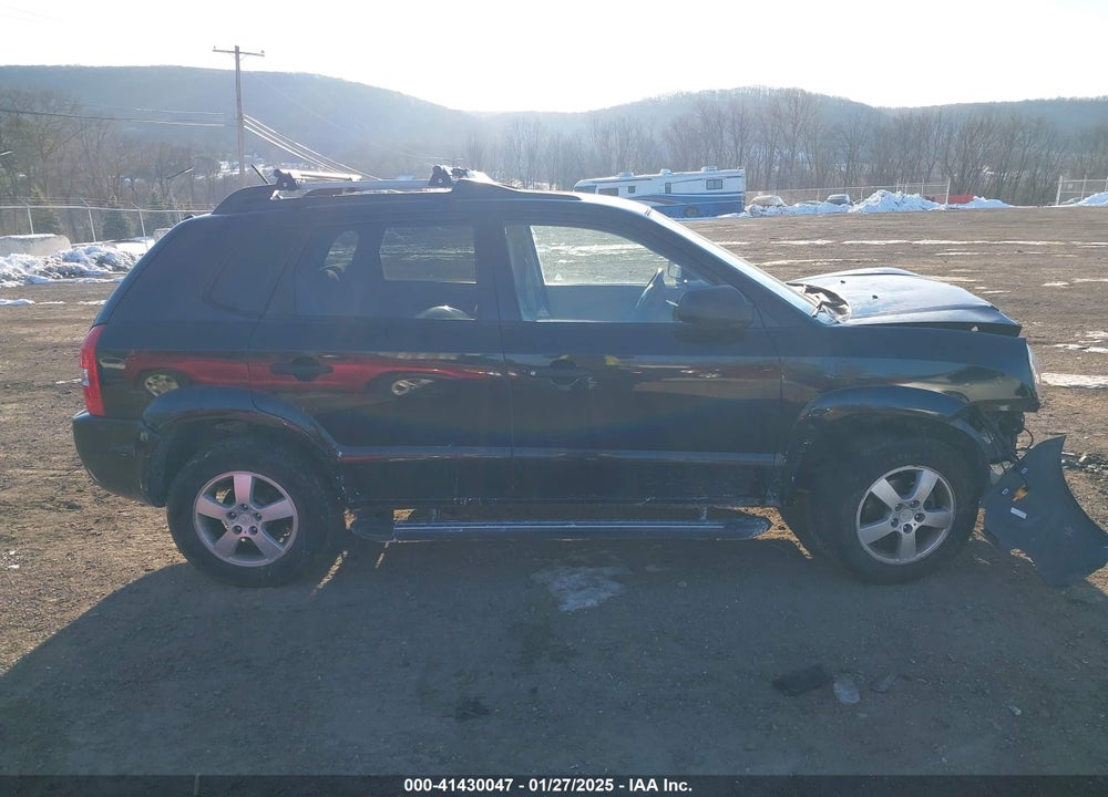 2008 HYUNDAI TUCSON VIN: KM8JM12BX8U895039