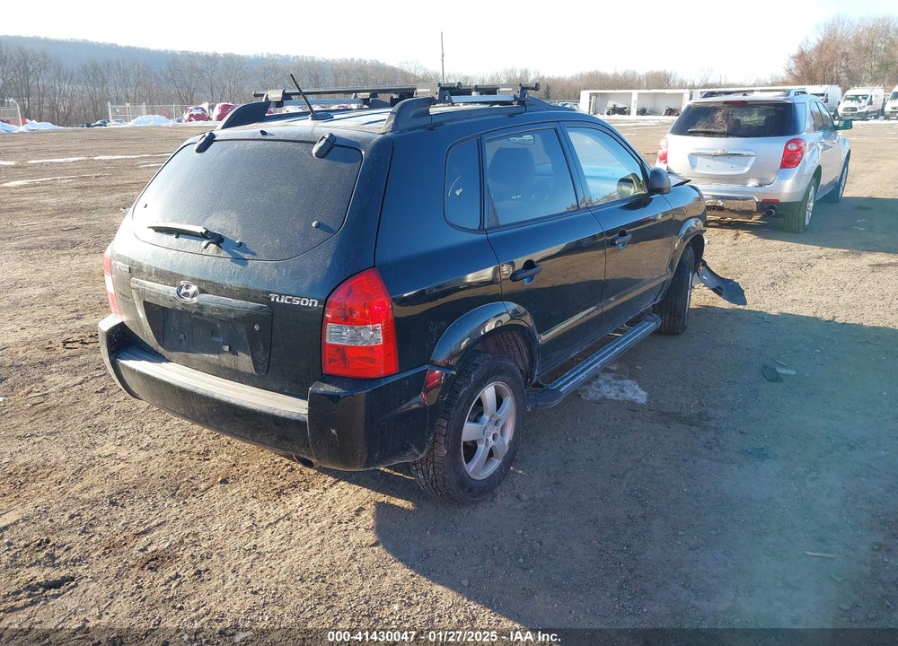 2008 HYUNDAI TUCSON VIN: KM8JM12BX8U895039