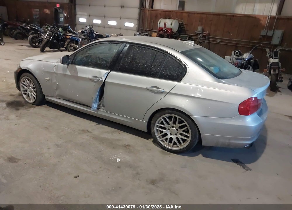 2010 BMW 328I VIN: WBAPK5C5XAA647155