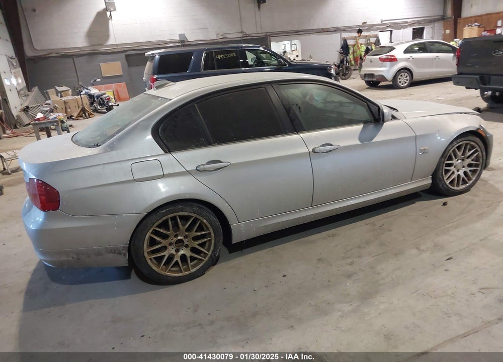 2010 BMW 328I VIN: WBAPK5C5XAA647155