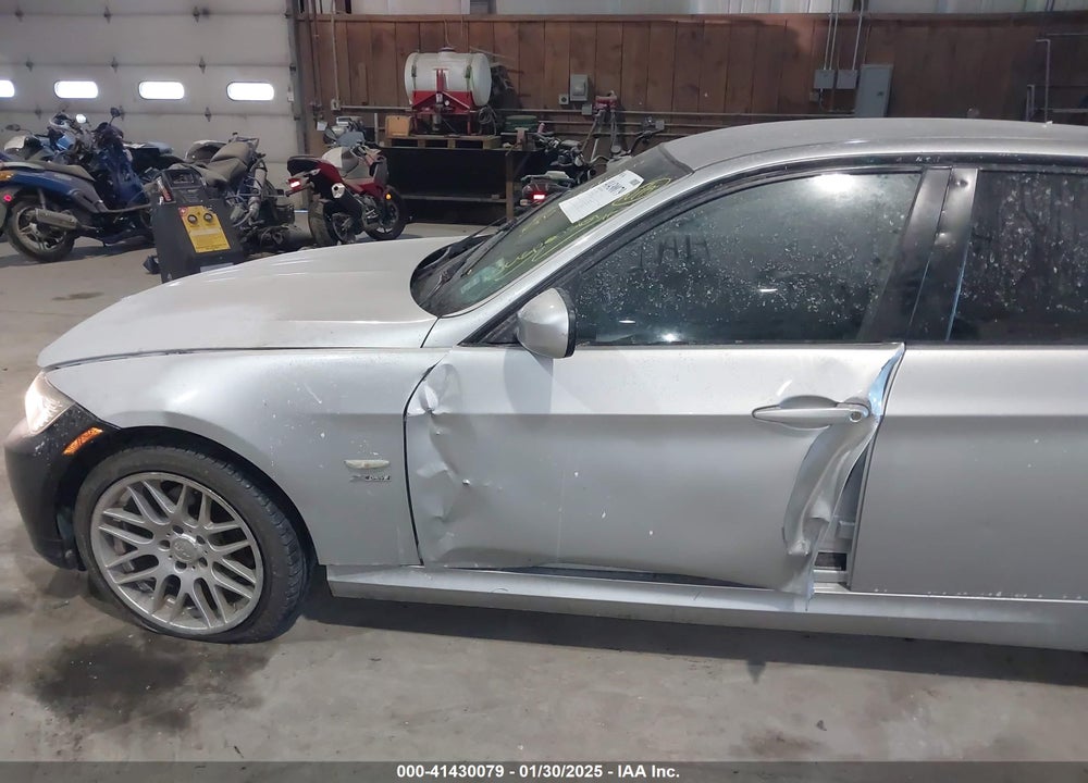 2010 BMW 328I VIN: WBAPK5C5XAA647155
