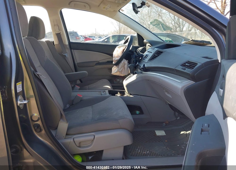 2013 HONDA CR-V LX VIN: 2HKRM4H37DH670980