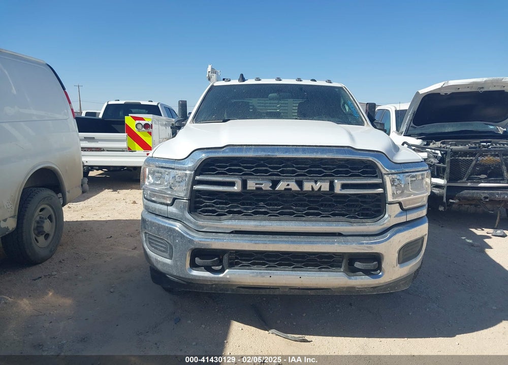 2022 RAM 3500 CHASSIS TRADESMAN/SLT/LAIE/LIMITED VIN: 3C7WRTCL6NG270234