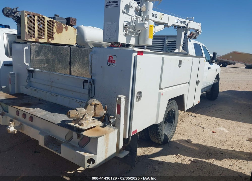 2022 RAM 3500 CHASSIS TRADESMAN/SLT/LAIE/LIMITED VIN: 3C7WRTCL6NG270234