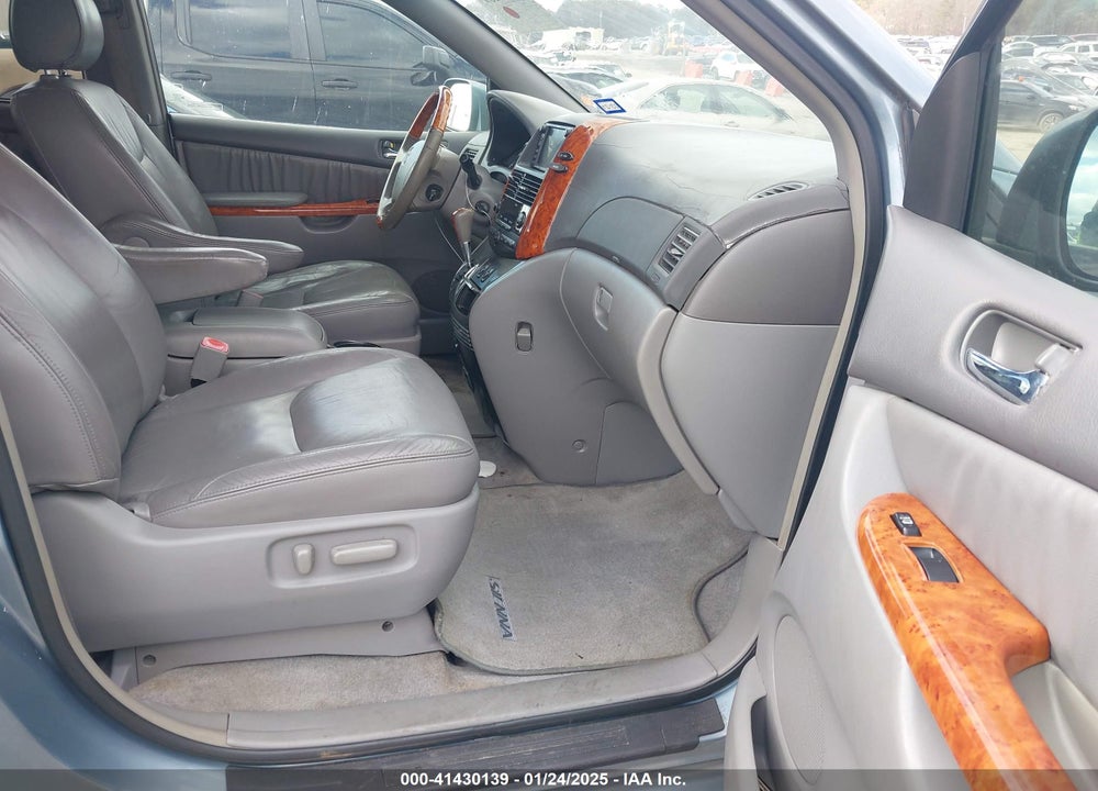 2008 TOYOTA SIENNA LIMITED VIN: 5TDZK22C58S153213