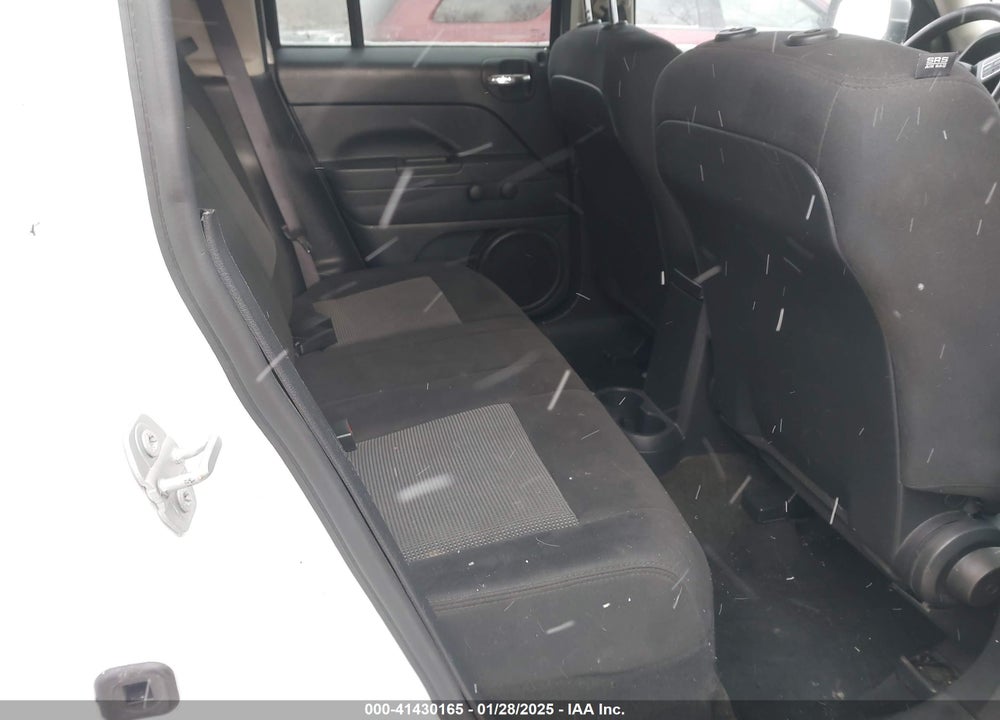 2016 JEEP PATRIOT SPORT VIN: 1C4NJRBB4GD760120