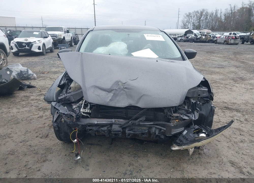 2013 FORD FOCUS VIN: 1FADP3E29DL317844