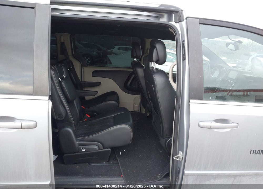 2017 DODGE GRAND CARAVAN SXT VIN: 2C4RDGCG0HR824644