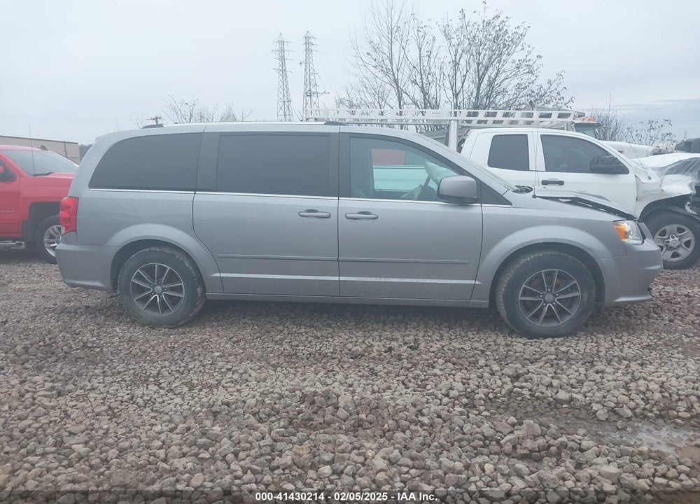 2017 DODGE GRAND CARAVAN SXT VIN: 2C4RDGCG0HR824644