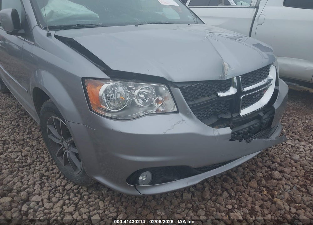 2017 DODGE GRAND CARAVAN SXT VIN: 2C4RDGCG0HR824644