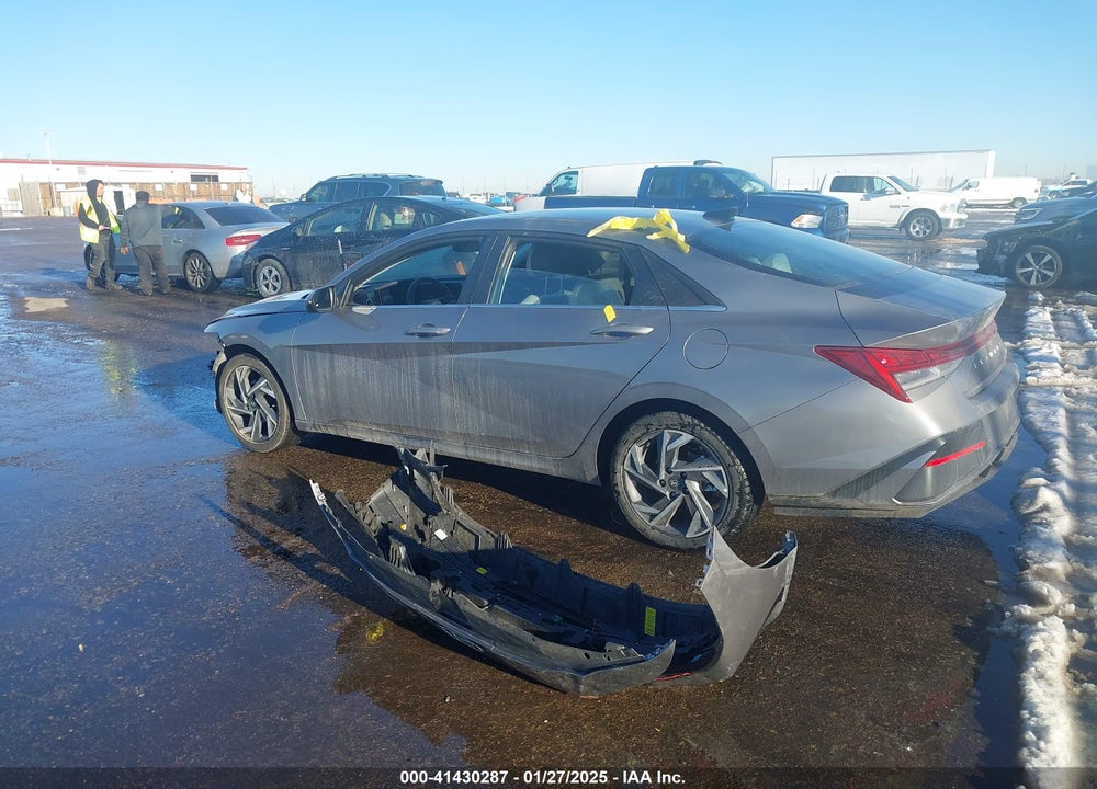 2024 HYUNDAI ELANTRA VIN: KMHLP4DG0RU769199