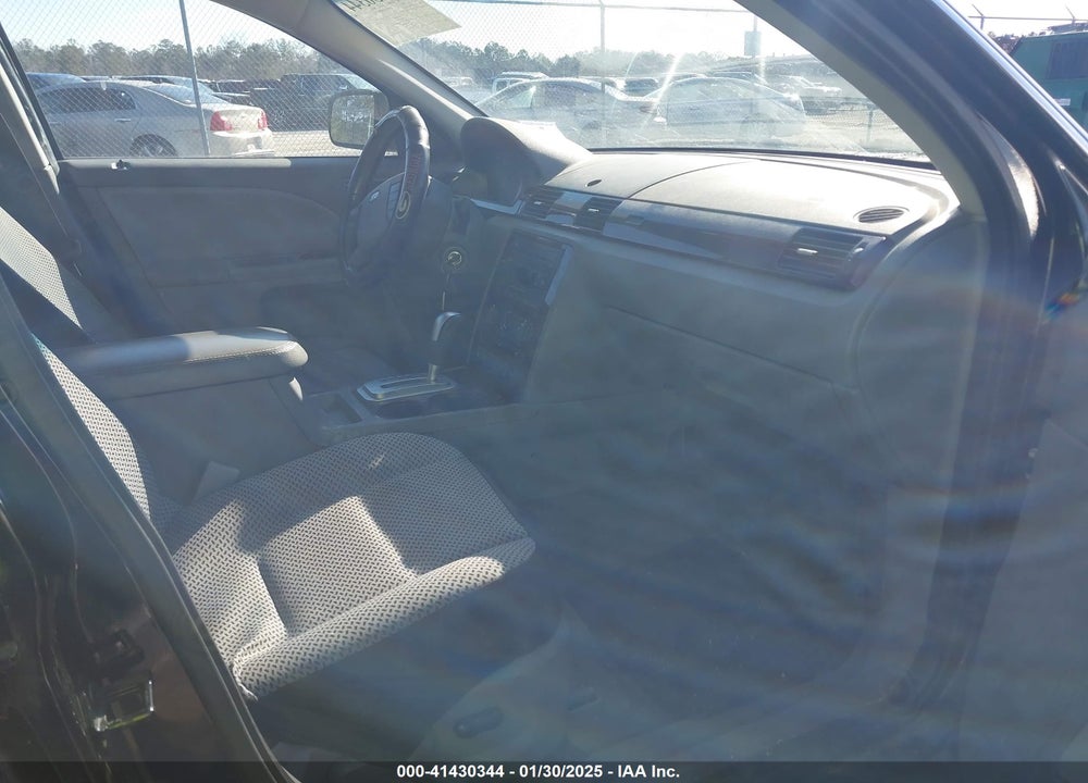 2007 FORD FIVE HUNDRED SEL VIN: 1FAFP24197G100416