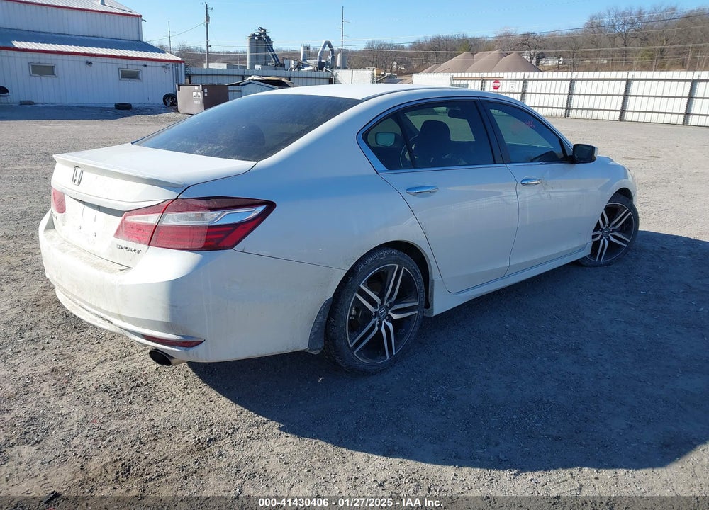 2016 HONDA ACCORD VIN: 1HGCR2F57GA024089