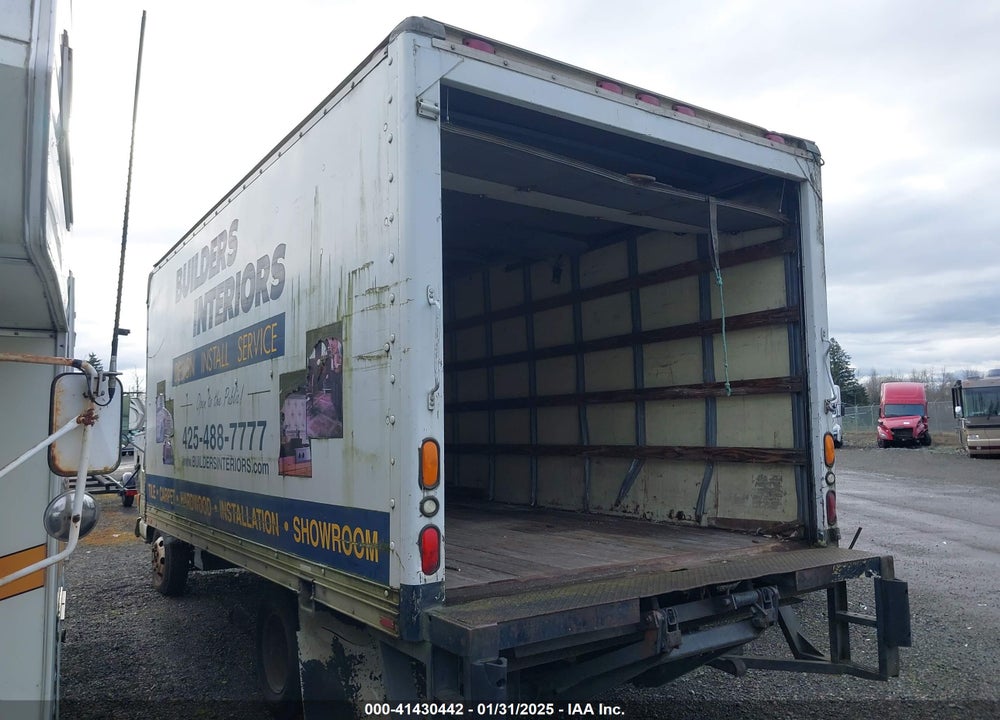 2000 ISUZU NPR VIN: JALC4B145Y7002472