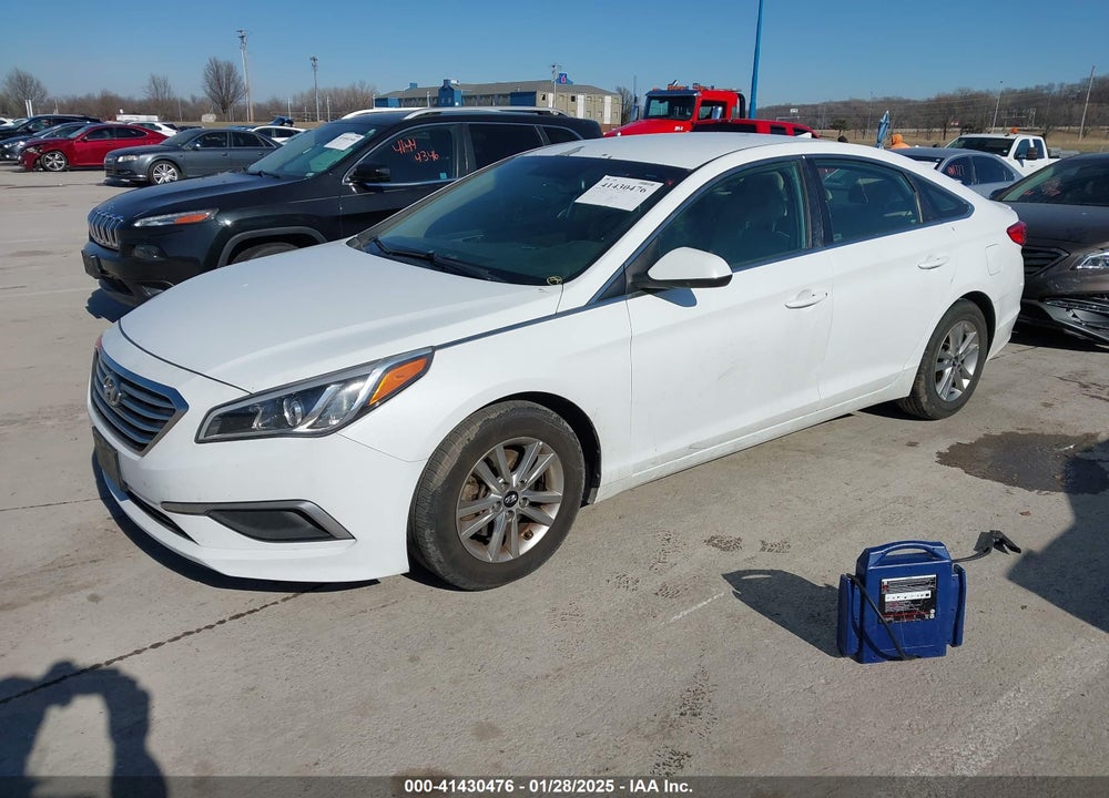 2017 HYUNDAI SONATA VIN: 5NPE24AF5HH460523