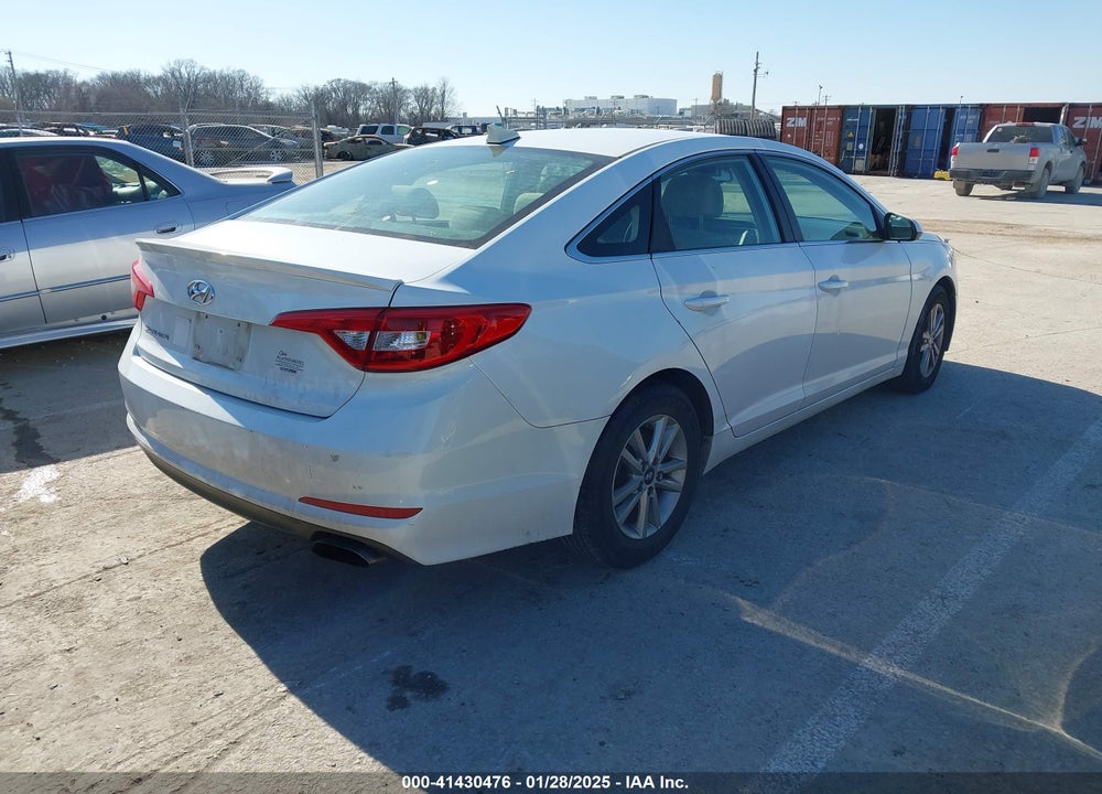 2017 HYUNDAI SONATA VIN: 5NPE24AF5HH460523