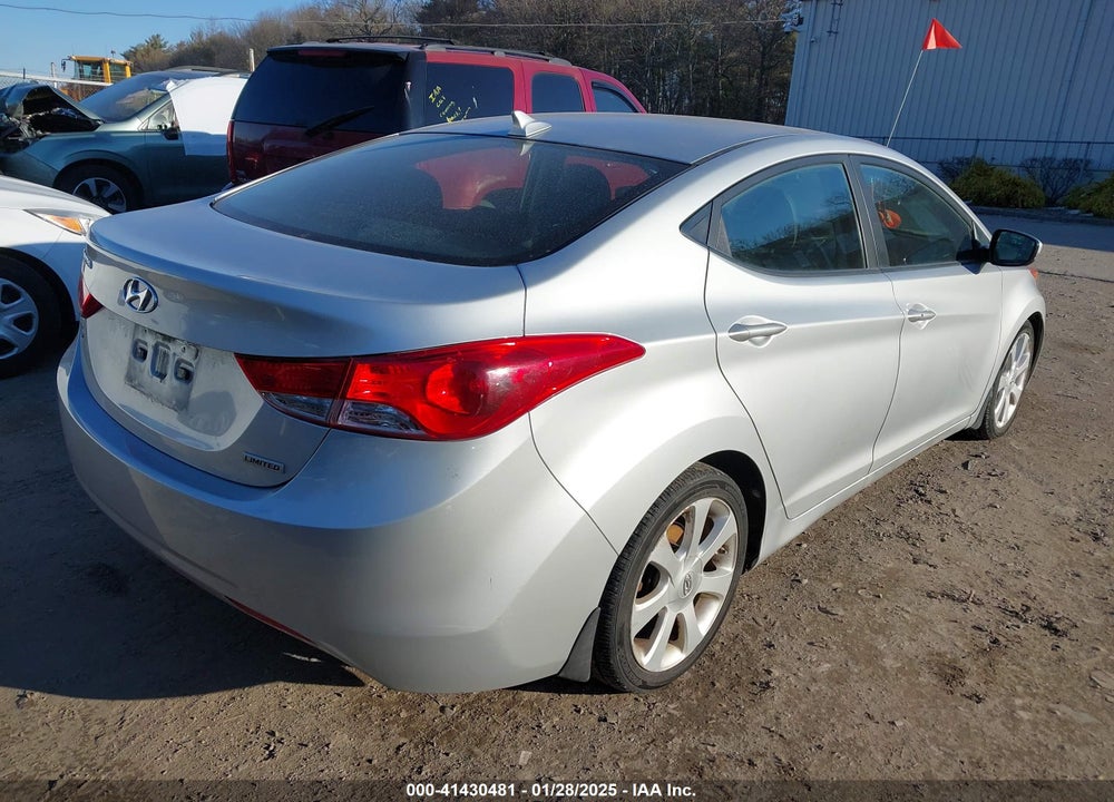 2013 HYUNDAI ELANTRA VIN: 5NPDH4AE9DH247795