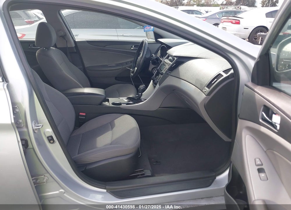 2011 HYUNDAI SONATA GLS VIN: 5NPEB4AC4BH006664