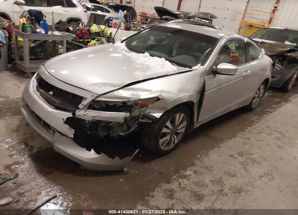2010 HONDA ACCORD VIN: 1HGCS1B31AA012241