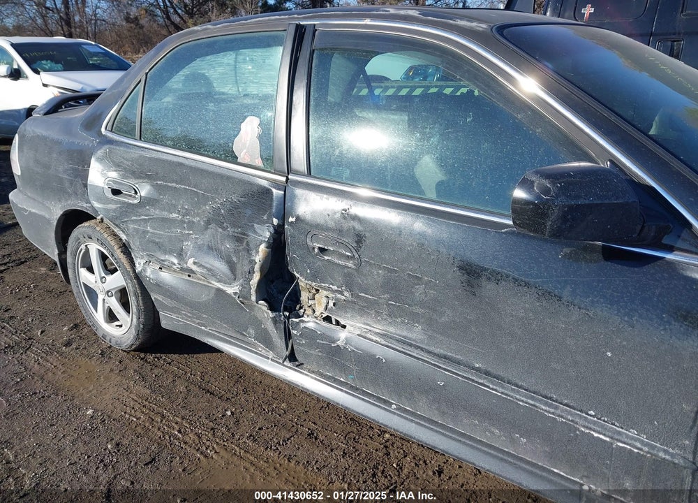 2002 HONDA ACCORD 3.0 EX VIN: 1HGCG16562A050997