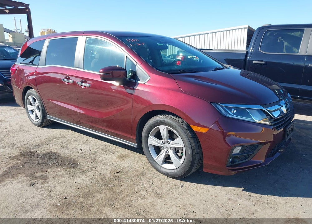 2018 HONDA ODYSSEY EX VIN: 5FNRL6H55JB110305