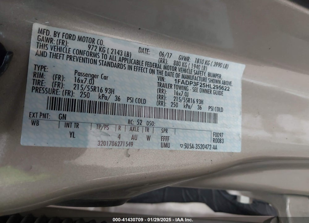 2017 FORD FOCUS VIN: 1FADP3F25HL295622
