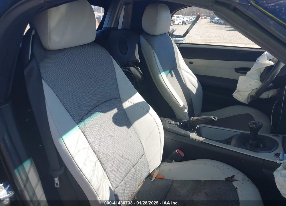 2003 BMW Z4 2.5I VIN: 4USBT33483LR62138