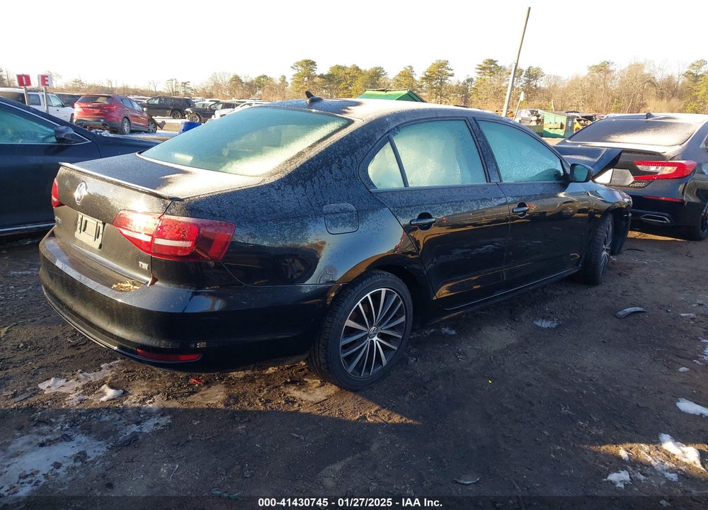 2016 VOLKSWAGEN JETTA 1.8T SPORT VIN: 3VWD17AJ3GM260282