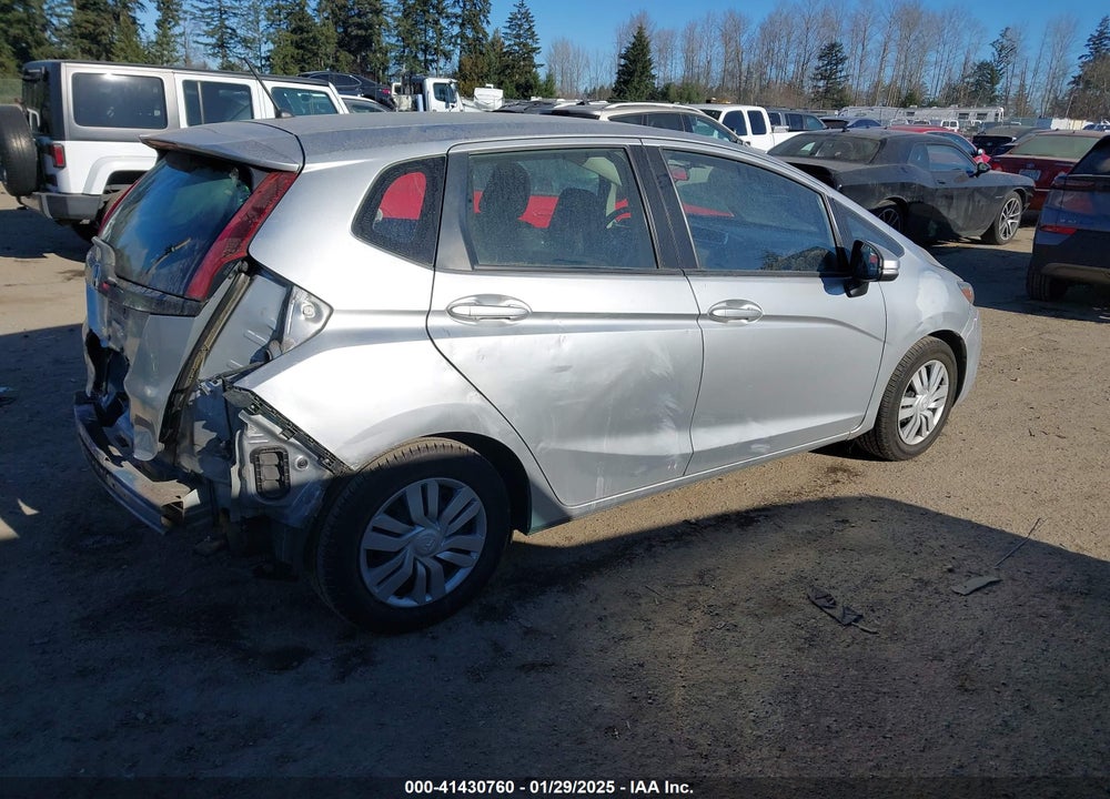 2016 HONDA FIT VIN: JHMGK5H5XGX039460