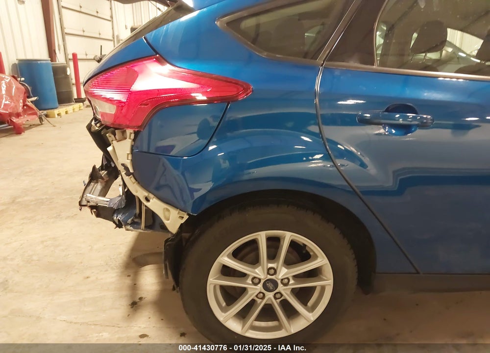 2018 FORD FOCUS VIN: 1FADP3K29JL206856