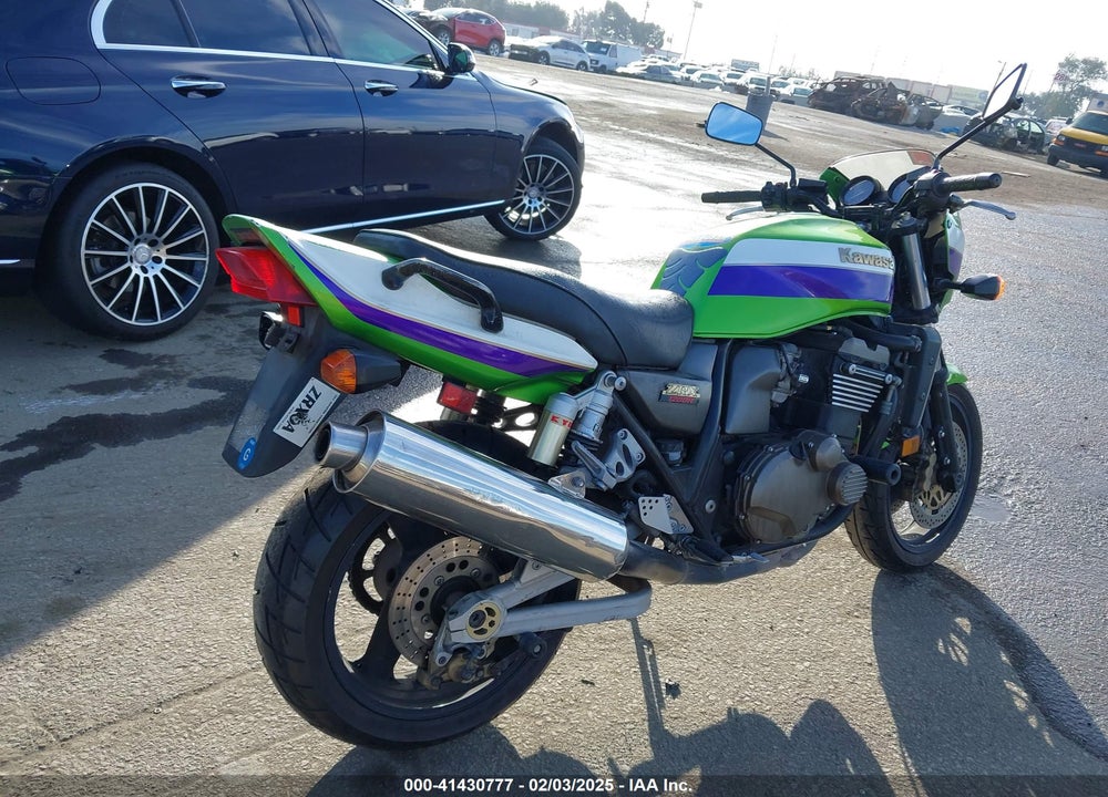 2001 KAWASAKI ZR1200 A VIN: JKAZR9A141A001490