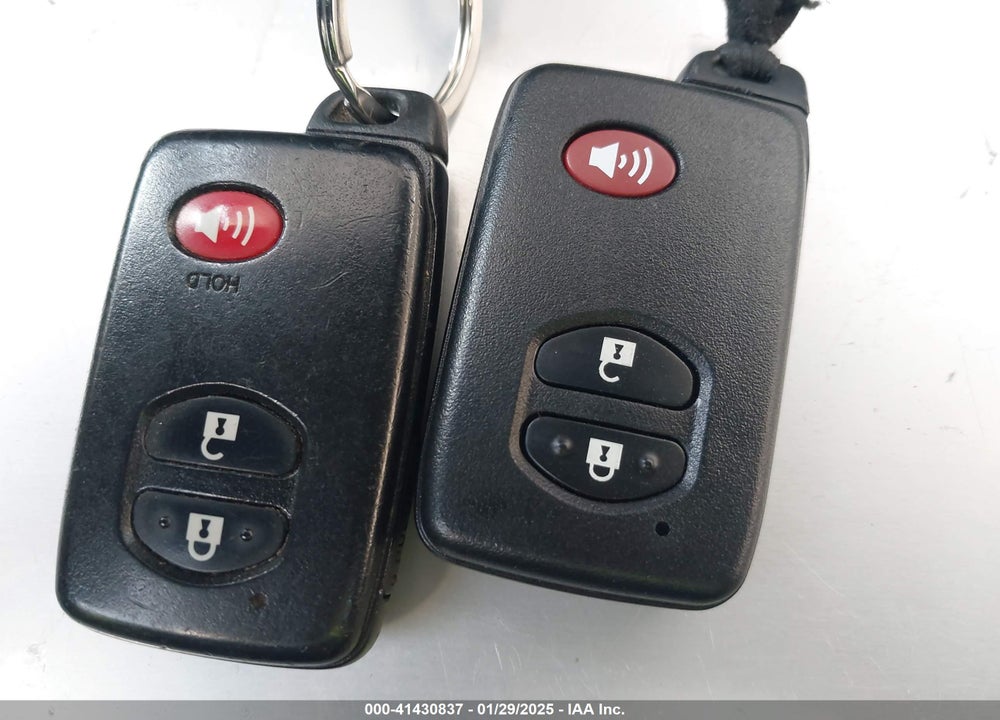 2015 TOYOTA PRIUS V TWO VIN: JTDZN3EU3FJ037441